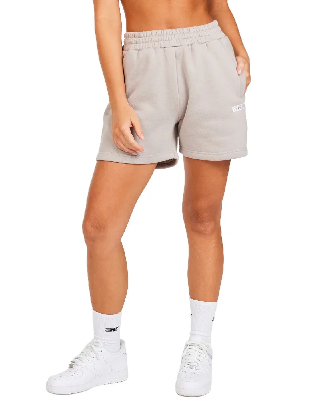 Staple Shorts - Taupe